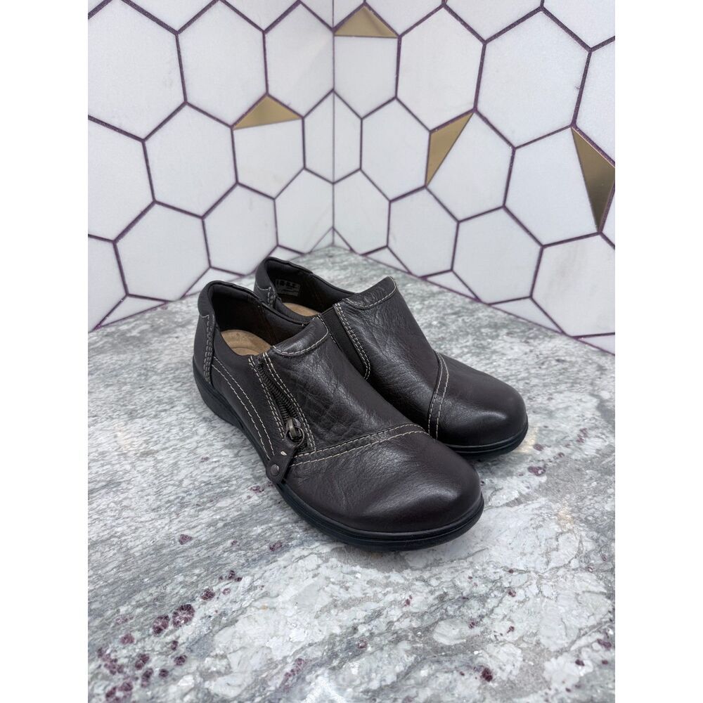 Clarks Women's Carleigh Ray Leather Dark Brown Loafers Flats Zip Side Size 7.5